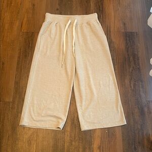 Koolaburra by Ugg Cream Capris